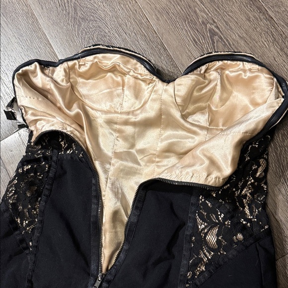 Bebe strapless lace booster dress - Picture 7 of 9